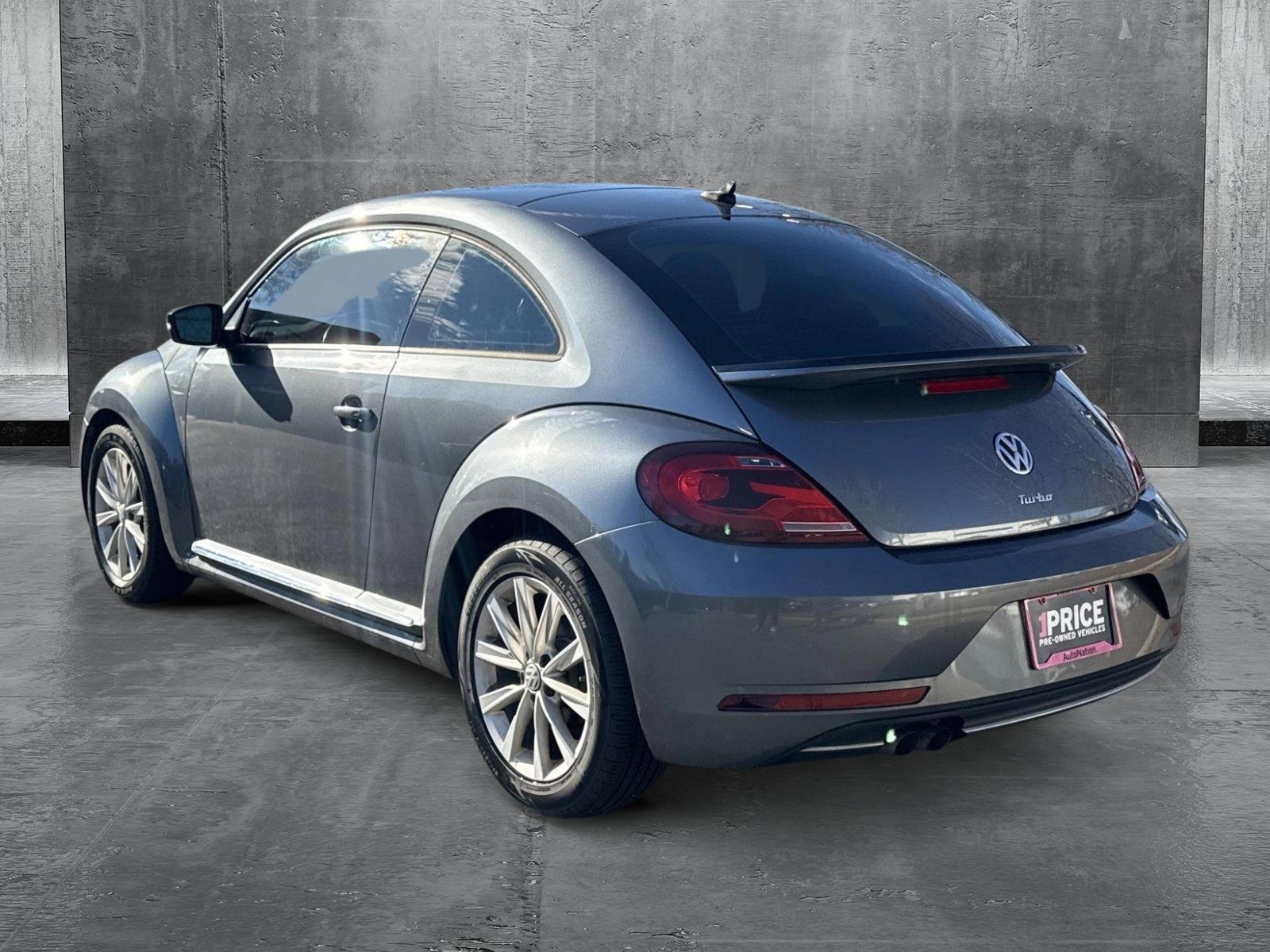 2017 Volkswagen Beetle Vehicle Photo in MEMPHIS, TN 38115-1503