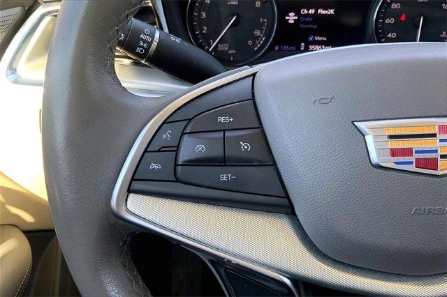 2023 Cadillac XT5 Vehicle Photo in KANSAS CITY, MO 64114-4545