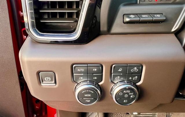 2024 GMC Sierra 1500 Vehicle Photo in EFFINGHAM, IL 62401-2832