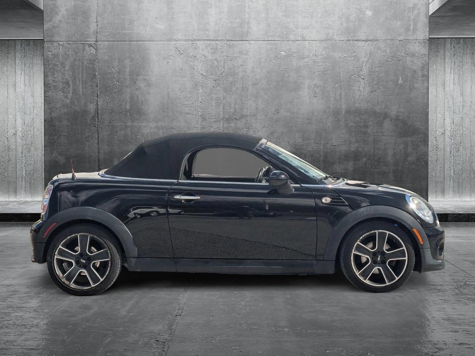 2015 MINI Cooper Roadster Vehicle Photo in Towson, MD 21204