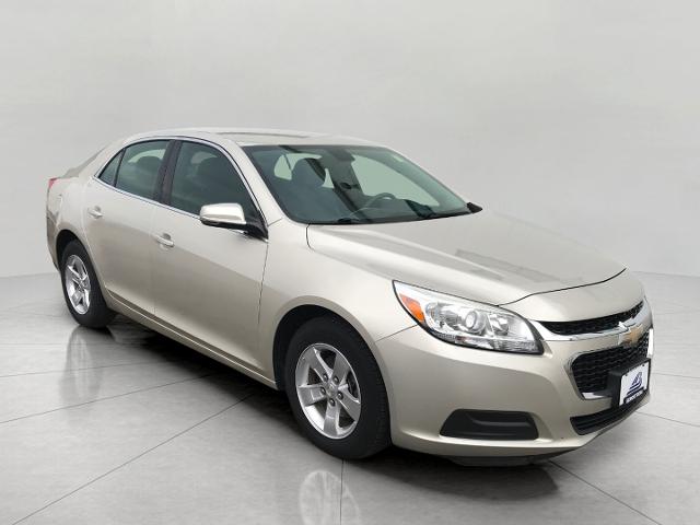 2015 Chevrolet Malibu Vehicle Photo in GREEN BAY, WI 54303-3330