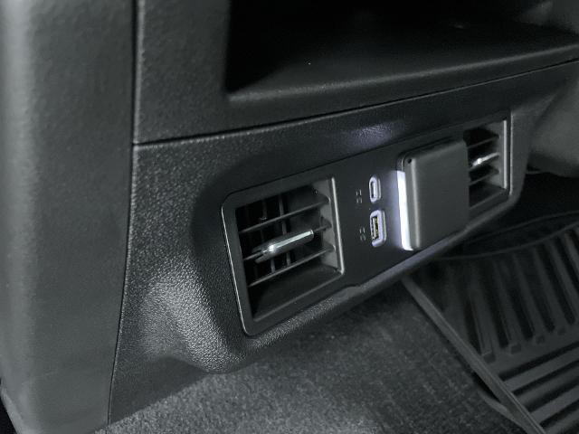 2024 GMC Sierra 1500 Vehicle Photo in GILBERT, AZ 85297-0402