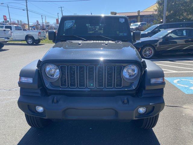 2025 Jeep Wrangler Vehicle Photo in Doylsetown, PA 18901