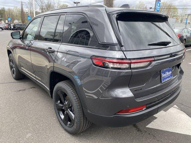 2025 Jeep Grand Cherokee Vehicle Photo in Doylsetown, PA 18901