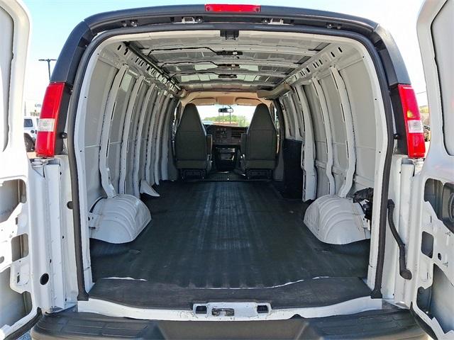 2023 Chevrolet Express Cargo 2500 Vehicle Photo in BERLIN, MD 21811-1121
