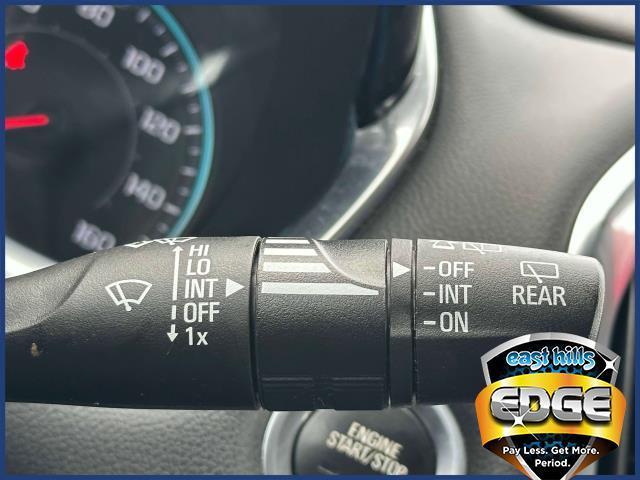 2021 Chevrolet Traverse Vehicle Photo in Roslyn, NY 11576