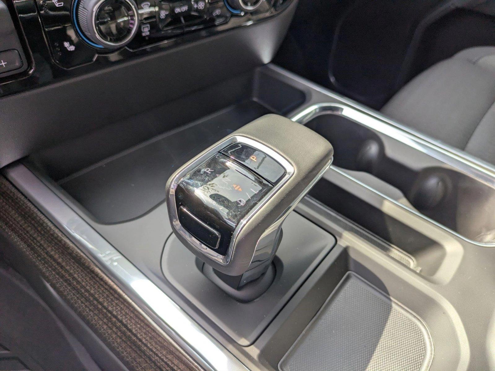 2025 Chevrolet Silverado 1500 Vehicle Photo in LAUREL, MD 20707-4697