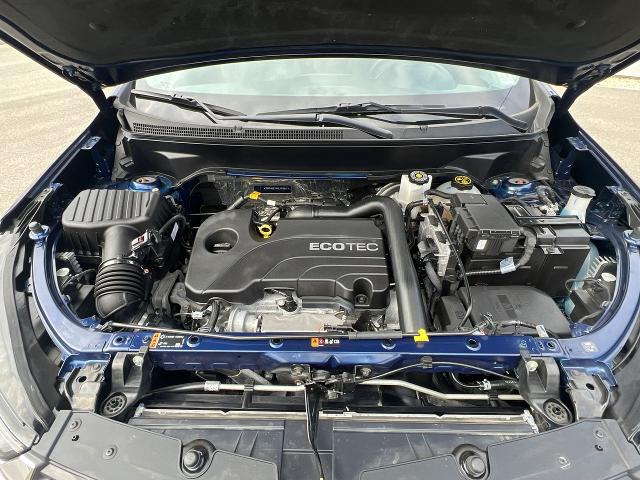 2022 Chevrolet Equinox Vehicle Photo in BOSTON, NY 14025-9684