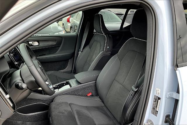 2025 Volvo EX40 Vehicle Photo in Grapevine, TX 76051
