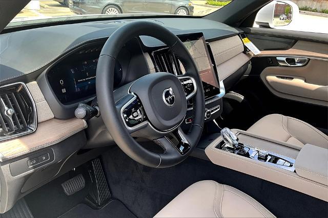 2025 Volvo XC90 Plug-In Hybrid Vehicle Photo in Houston, TX 77007