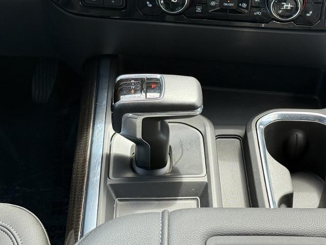 2022 Chevrolet Silverado 1500 Vehicle Photo in MIDDLETON, WI 53562-1492