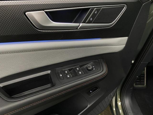 2025 Volkswagen Atlas Vehicle Photo in Appleton, WI 54913
