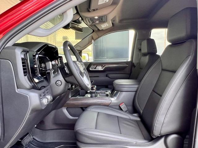 2025 GMC Sierra 1500 Vehicle Photo in EFFINGHAM, IL 62401-2832