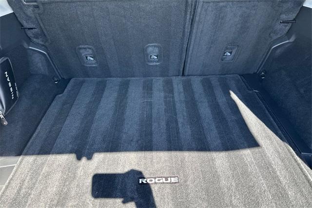 2022 Nissan Rogue Vehicle Photo in ELK GROVE, CA 95757-8703