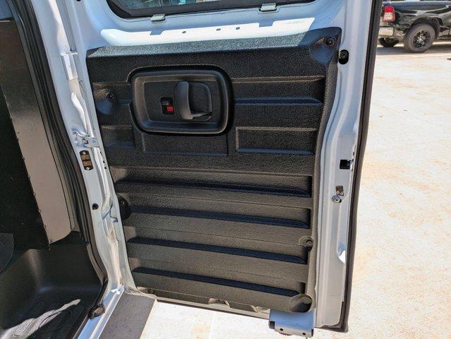 2023 GMC Savana Cargo Van Vehicle Photo in San Antonio, TX 78209