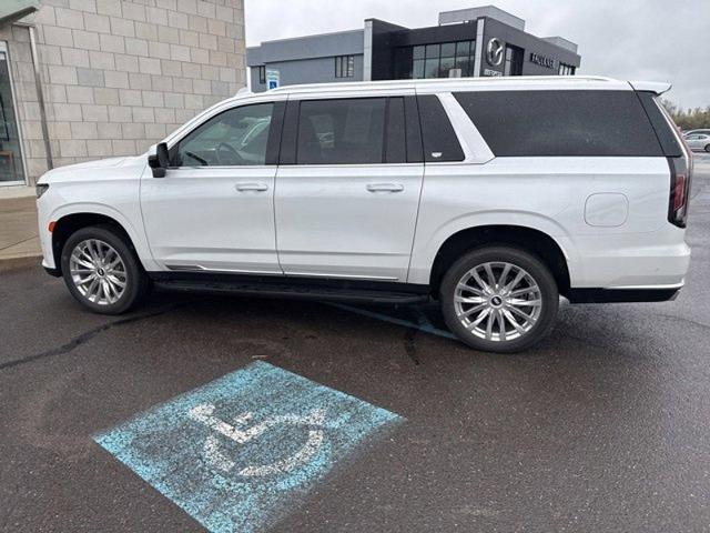 2022 Cadillac Escalade ESV Vehicle Photo in TREVOSE, PA 19053-4984