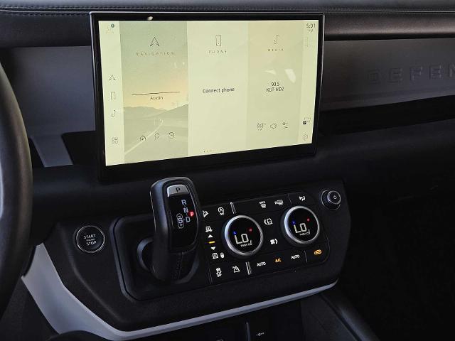 2024 Defender Vehicle Photo in AUSTIN, TX 78717