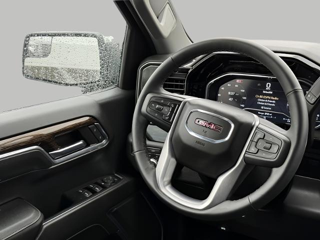 2024 GMC Sierra 1500 Vehicle Photo in MADISON, WI 53713-3220