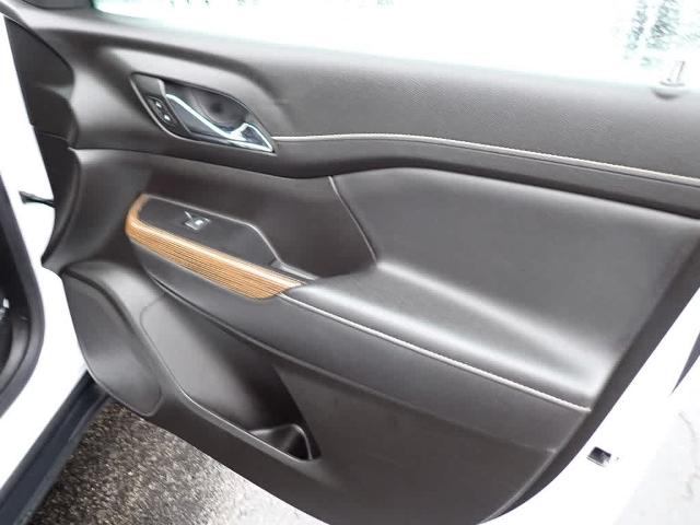 2023 GMC Acadia Vehicle Photo in ZELIENOPLE, PA 16063-2910