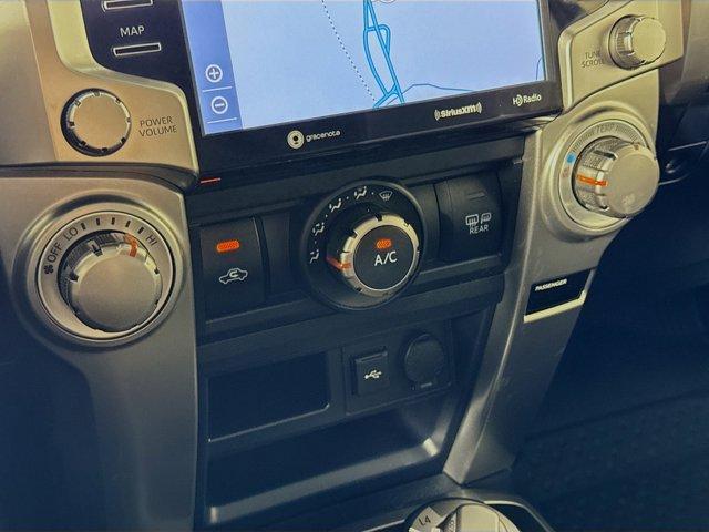 2020 Toyota 4Runner Vehicle Photo in Flemington, NJ 08822