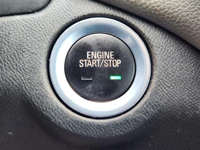 2018 Chevrolet Equinox Vehicle Photo in DENTON, TX 76210-9321