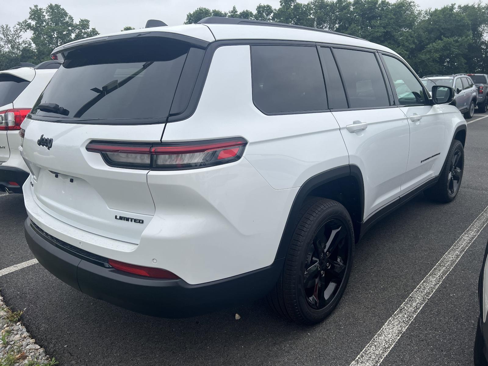 2025 Jeep Grand Cherokee L Vehicle Photo in Mechanicsburg, PA 17050-1707