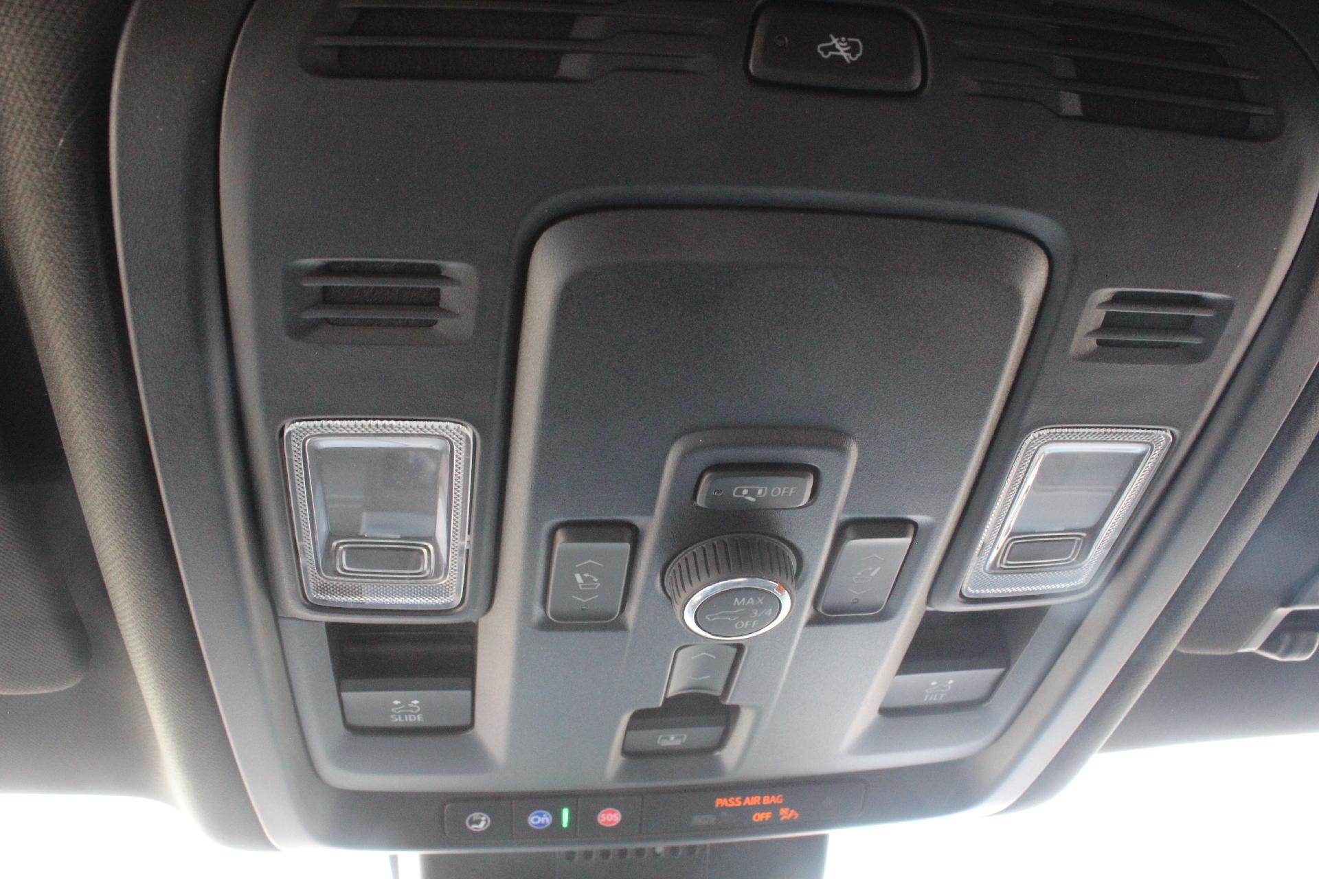 2025 GMC Yukon Vehicle Photo in AURORA, CO 80012-4011