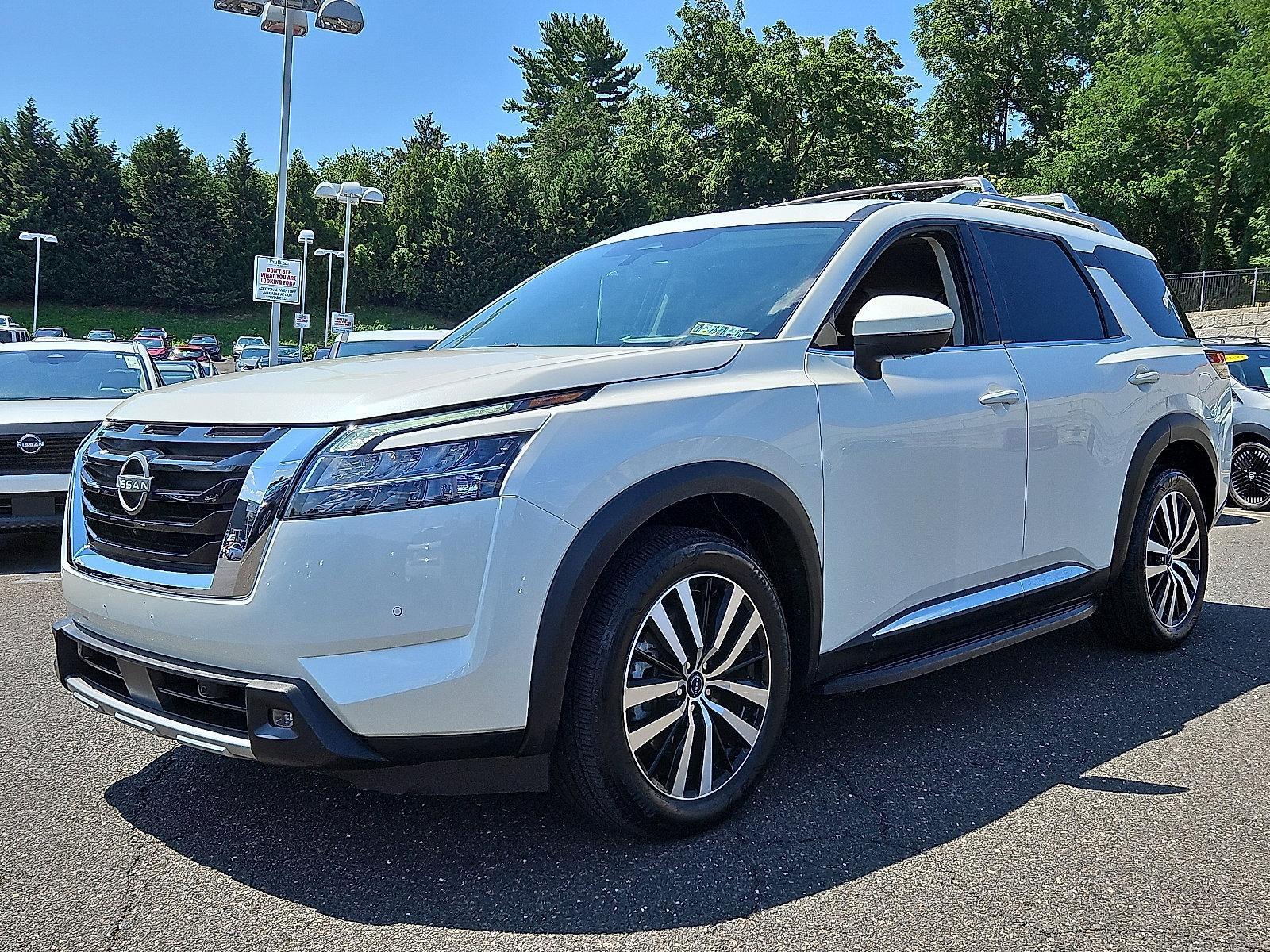 2023 Nissan Pathfinder Vehicle Photo in Jenkintown, PA 19046