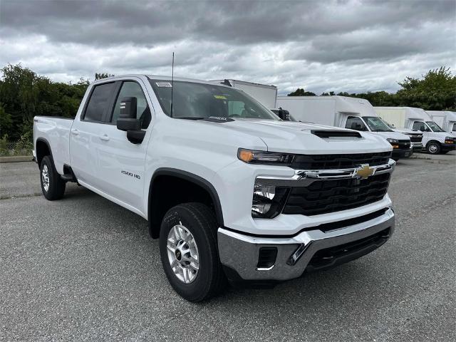 2024 Chevrolet Silverado 2500 HD Vehicle Photo in ALCOA, TN 37701-3235