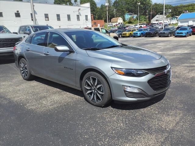 2025 Chevrolet Malibu Vehicle Photo in INDIANA, PA 15701-1897