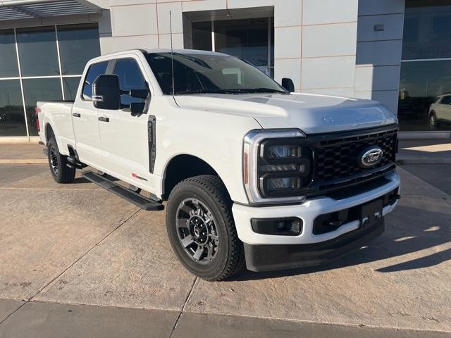 2024 Ford Super Duty F-350 SRW Vehicle Photo in Winslow, AZ 86047-2439