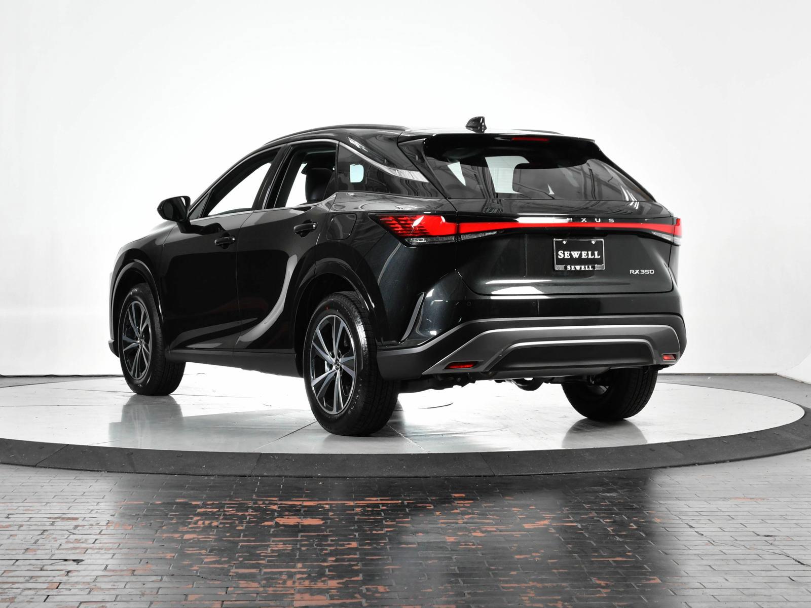 2025 Lexus RX 350 Vehicle Photo in DALLAS, TX 75235