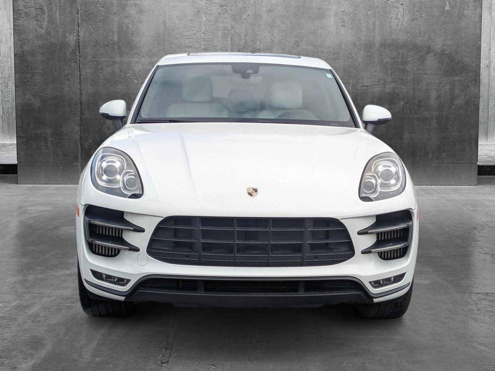 2016 Porsche Macan Vehicle Photo in Sarasota, FL 34231