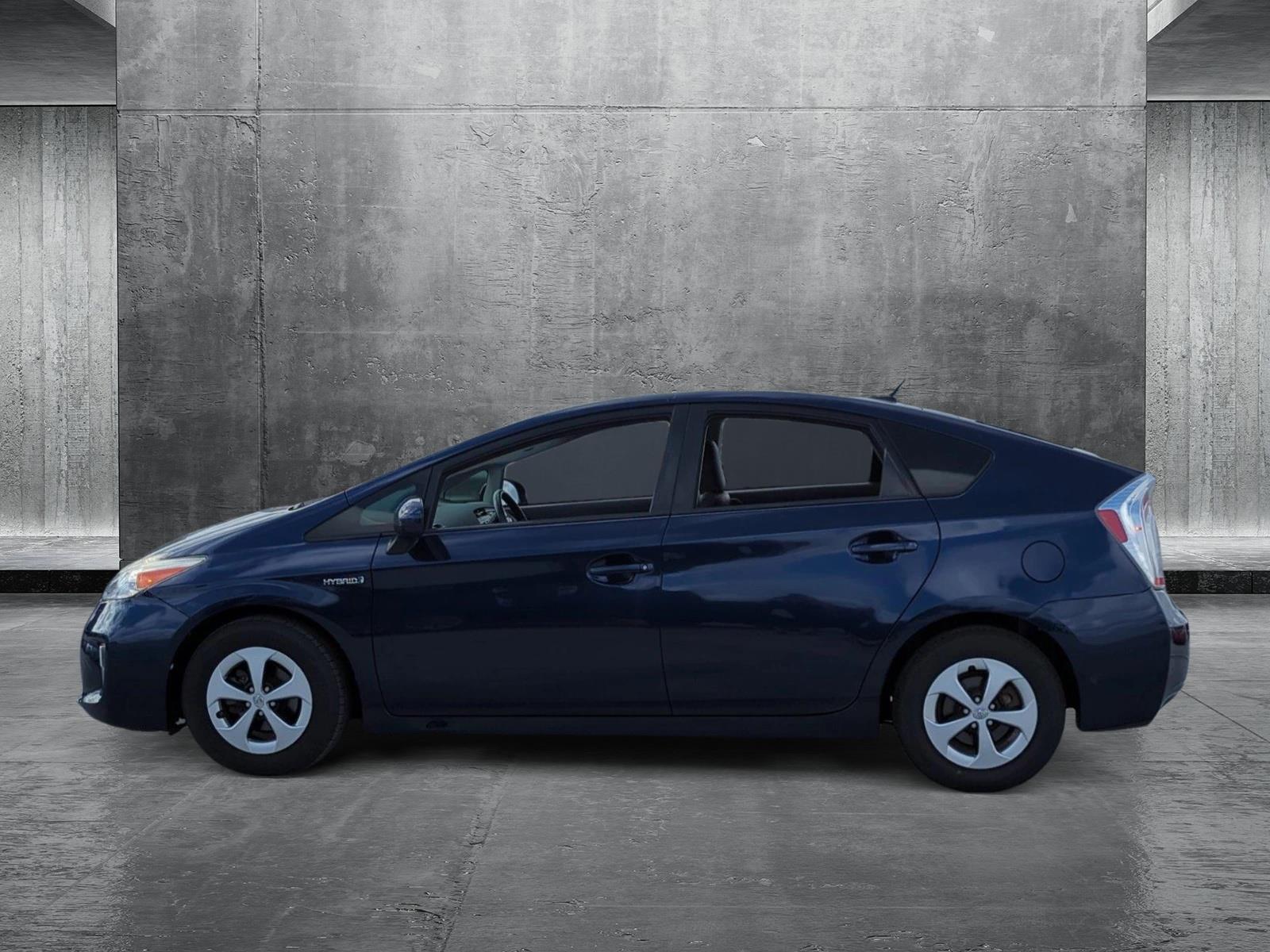 2015 Toyota Prius Vehicle Photo in Ft. Myers, FL 33907