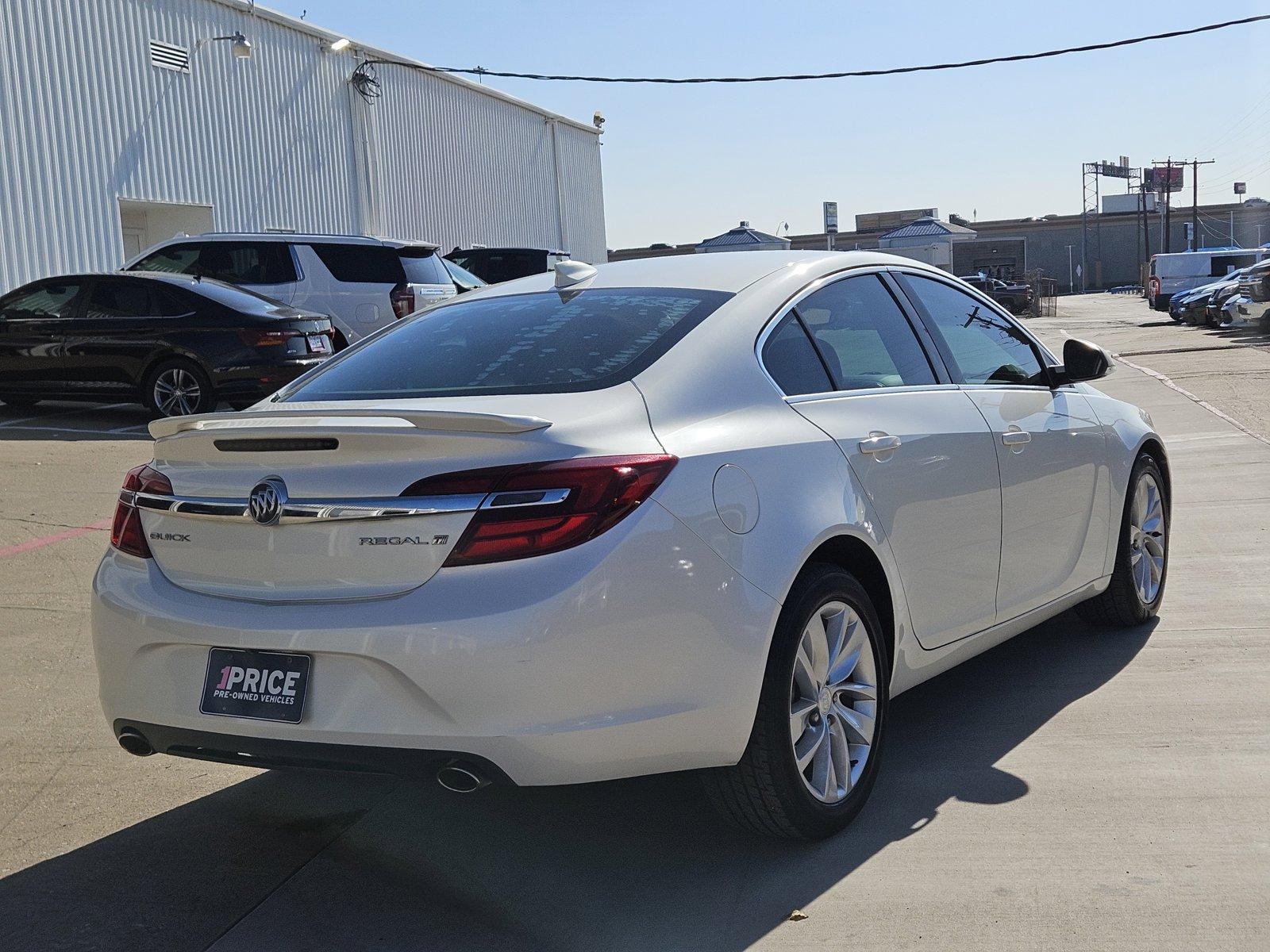 2015 Buick Regal Vehicle Photo in NORTH RICHLAND HILLS, TX 76180-7199