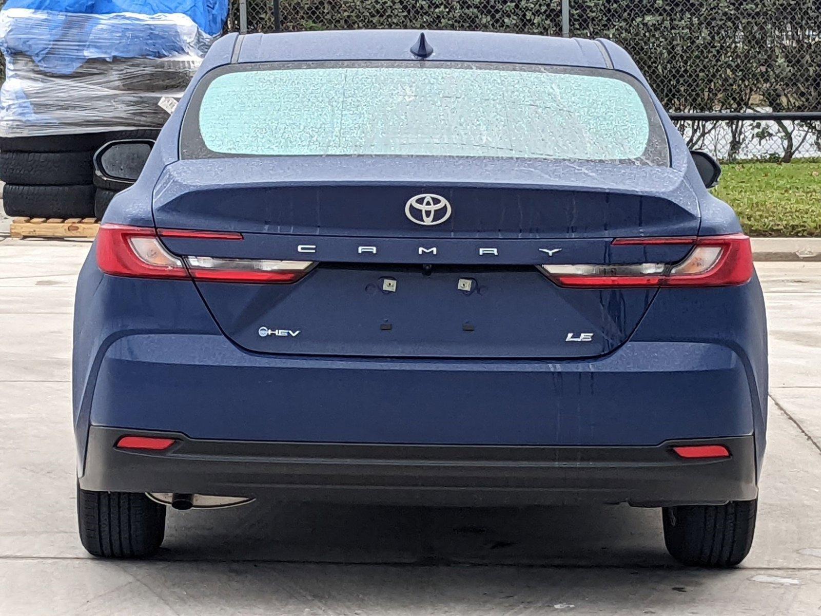 2025 Toyota Camry Vehicle Photo in Davie, FL 33331