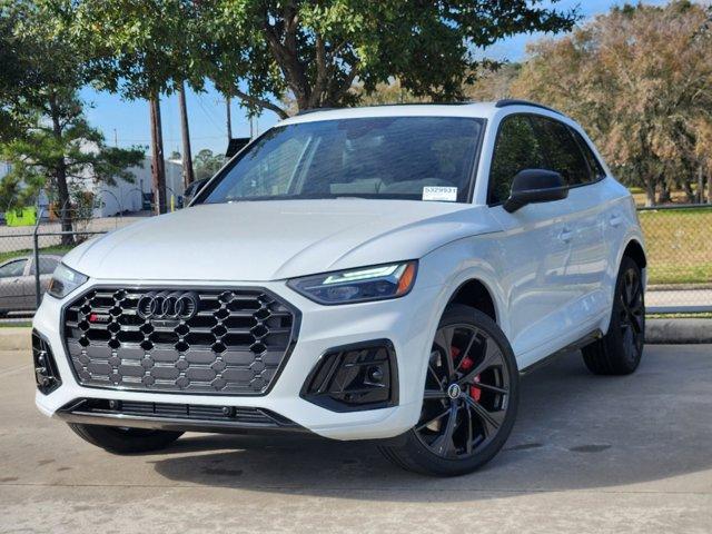 2025 Audi SQ5 Vehicle Photo in HOUSTON, TX 77090