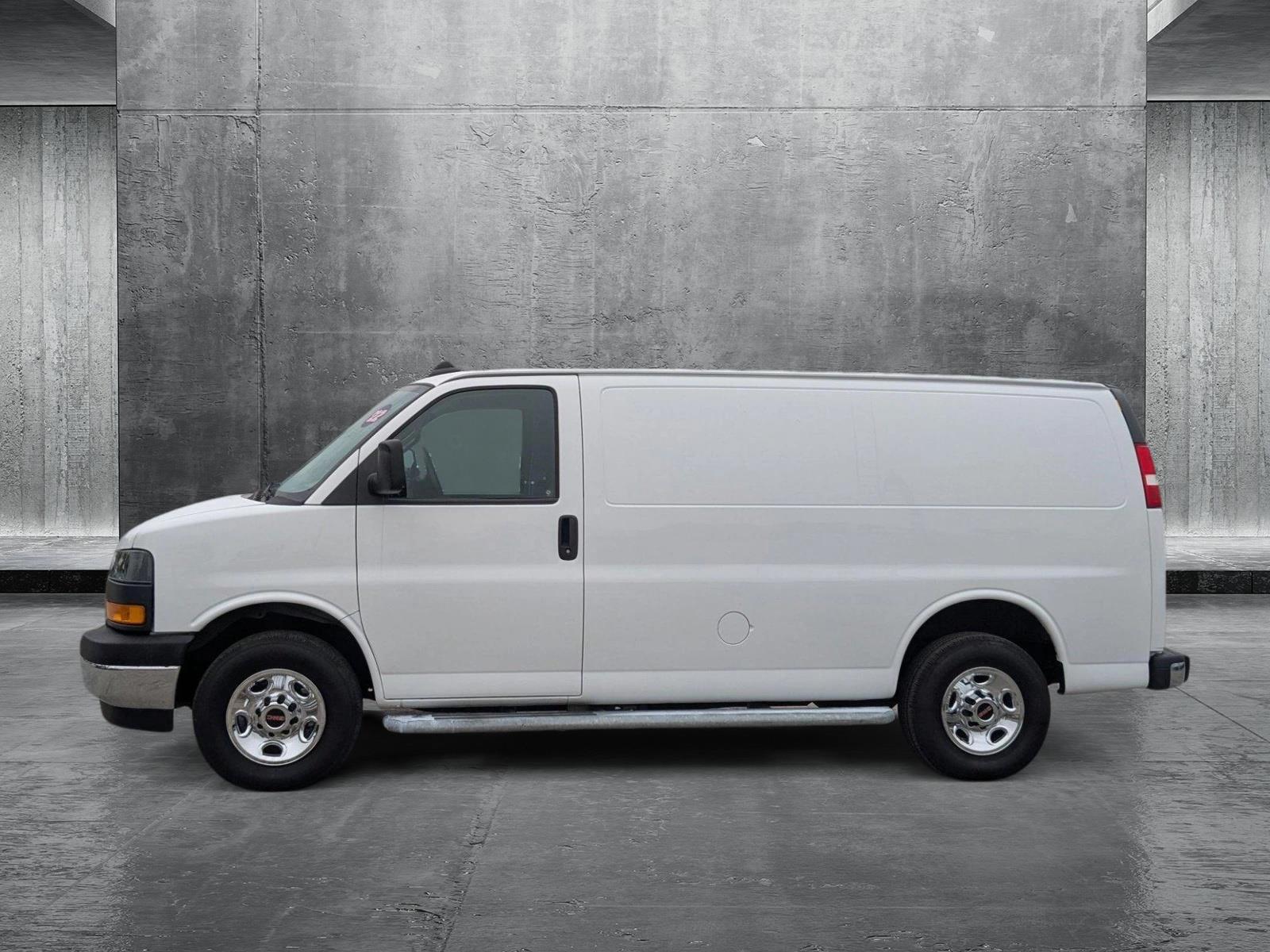 2022 GMC Savana Cargo 2500 Vehicle Photo in MIAMI, FL 33134-2699