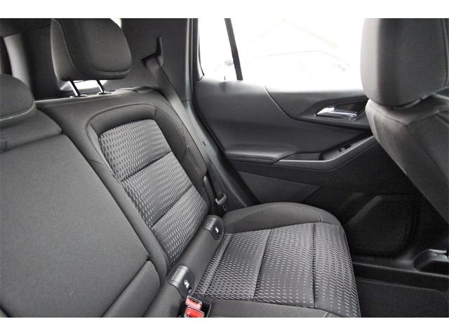 2025 Chevrolet Equinox Vehicle Photo in ROSENBERG, TX 77471-5675