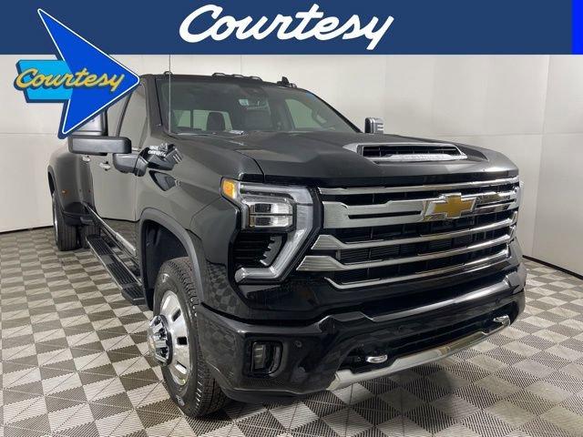2025 Chevrolet Silverado 3500 HD Vehicle Photo in PHOENIX, AZ 85014-3381