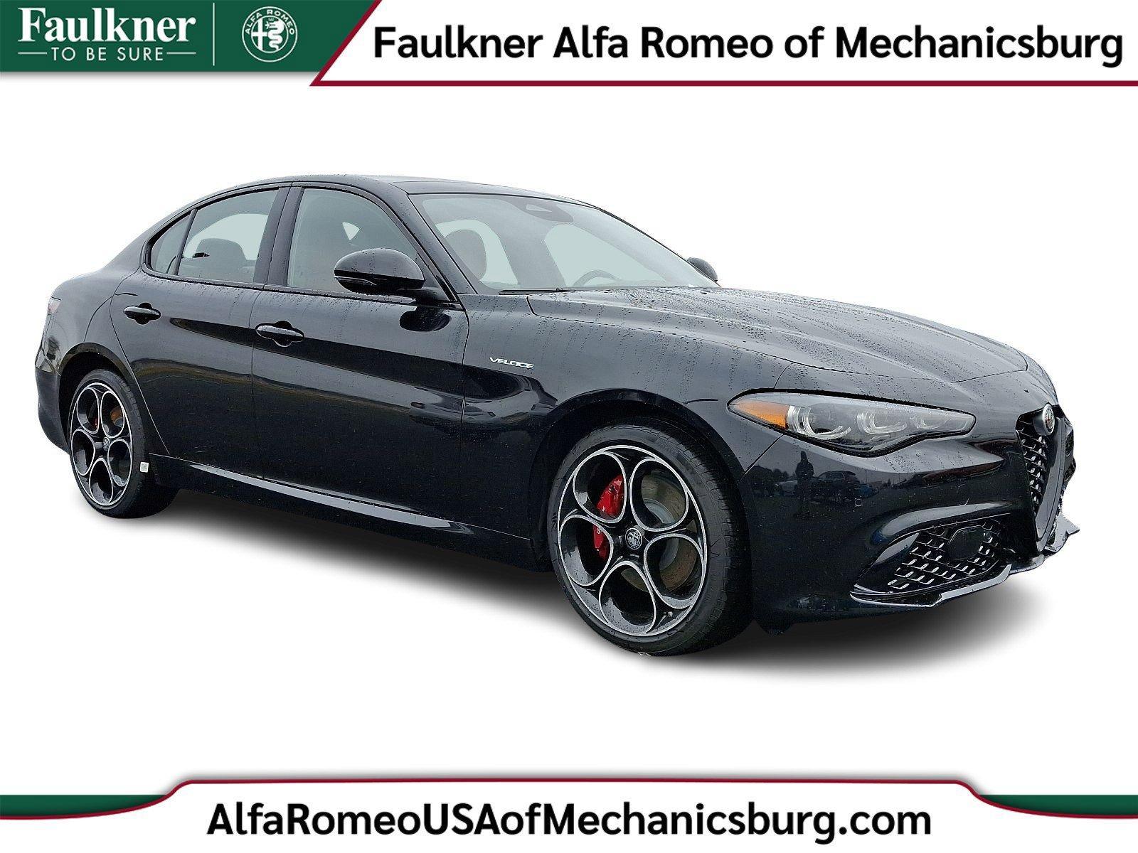 2025 Alfa Romeo Giulia Vehicle Photo in Mechanicsburg, PA 17050