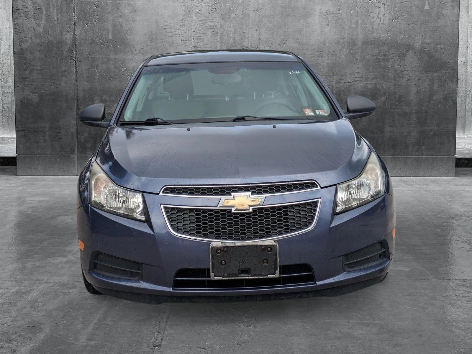 2013 Chevrolet Cruze Vehicle Photo in GREENACRES, FL 33463-3207