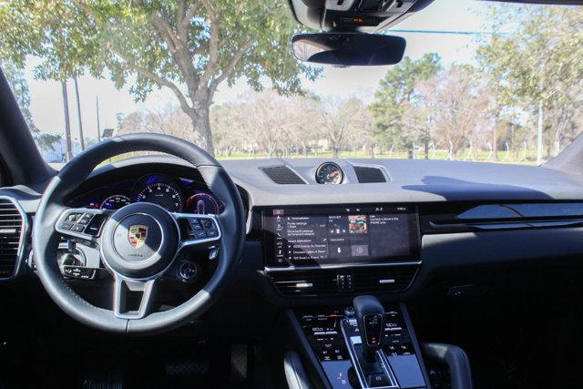 2021 Porsche Cayenne Vehicle Photo in HOUSTON, TX 77090