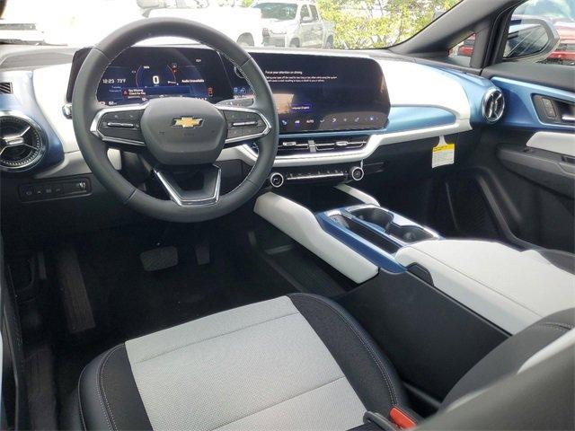 2025 Chevrolet Equinox EV Vehicle Photo in SUNRISE, FL 33323-3202