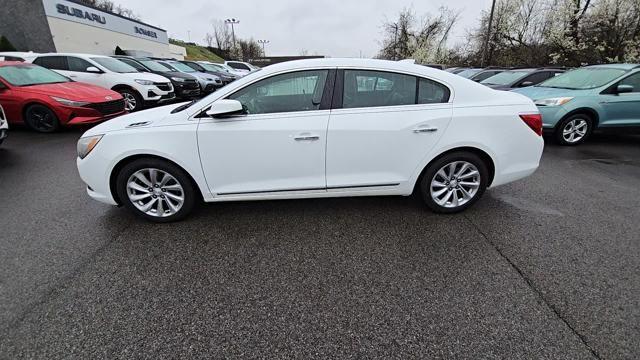 2016 Buick LaCrosse Vehicle Photo in Pleasant Hills, PA 15236