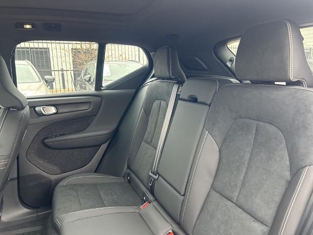 2025 Volvo XC40 Vehicle Photo in Grapevine, TX 76051