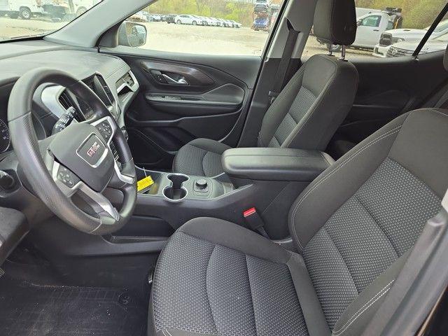 2022 GMC Terrain Vehicle Photo in Pleasant Hills, PA 15236