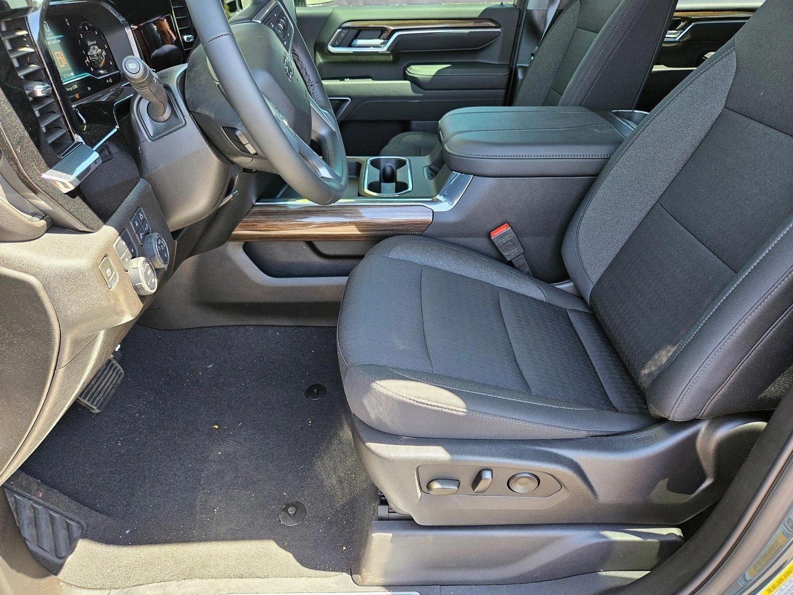 2025 Chevrolet Silverado 2500 HD Vehicle Photo in PEORIA, AZ 85382-3715