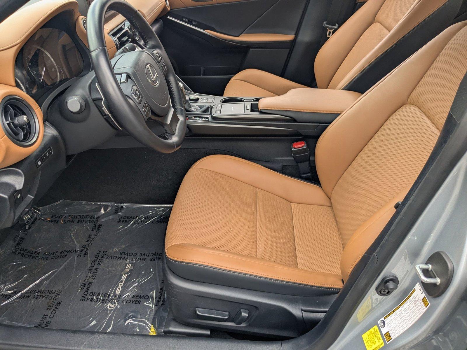 2024 Lexus IS 300 Vehicle Photo in Tampa, FL 33614