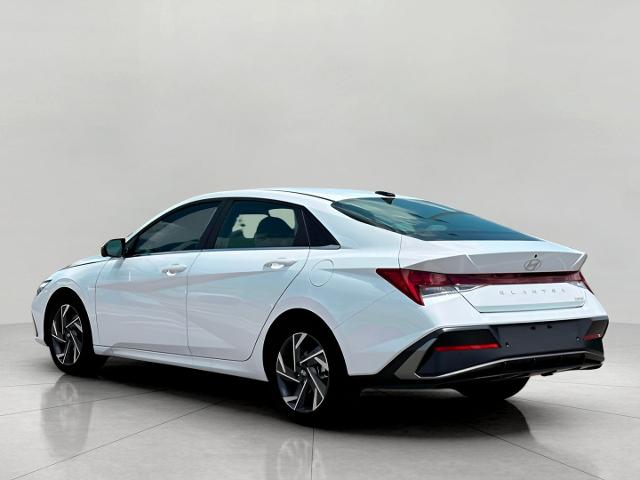 2025 Hyundai ELANTRA Vehicle Photo in Green Bay, WI 54304